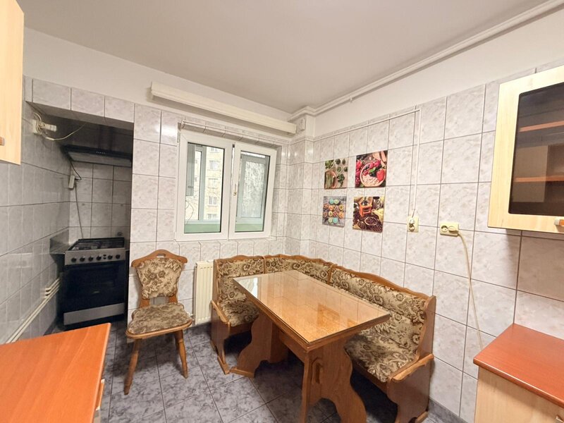 Aparatorii Patriei- 5 minute metrou Apartament 4 camere
