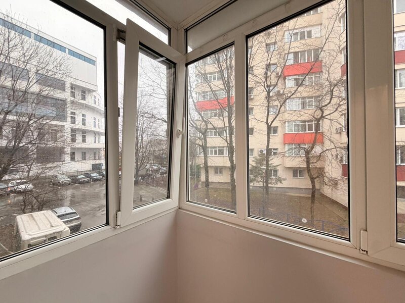 Aparatorii Patriei- 5 minute metrou Apartament 4 camere