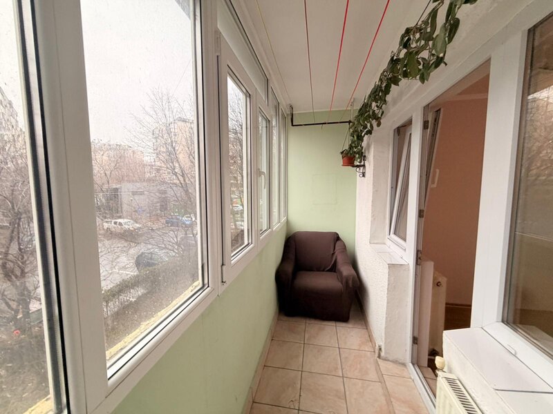 Aparatorii Patriei- 5 minute metrou Apartament 4 camere